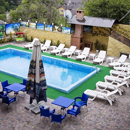 Lolo Hotel Chisinau Exterior photo